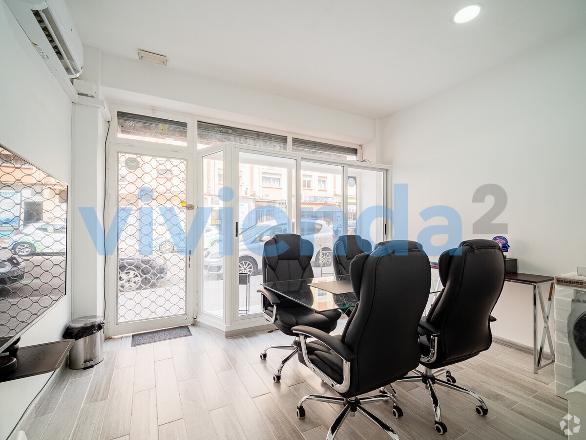 Madrid, MAD 28017 - - - Interior Photo - Image 2 of 13