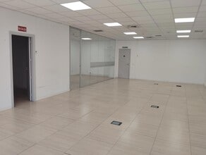 Office in Madrid, Madrid to rent Interior Photo- Image 1 of 7