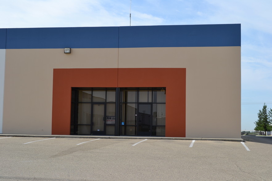 720 E North Ave, Fresno, CA for rent - Building Photo - Image 3 of 8