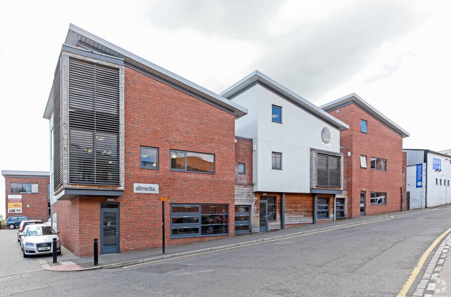 Media Exchange, Newcastle Upon Tyne to rent - Building Photo - Image 2 of 2