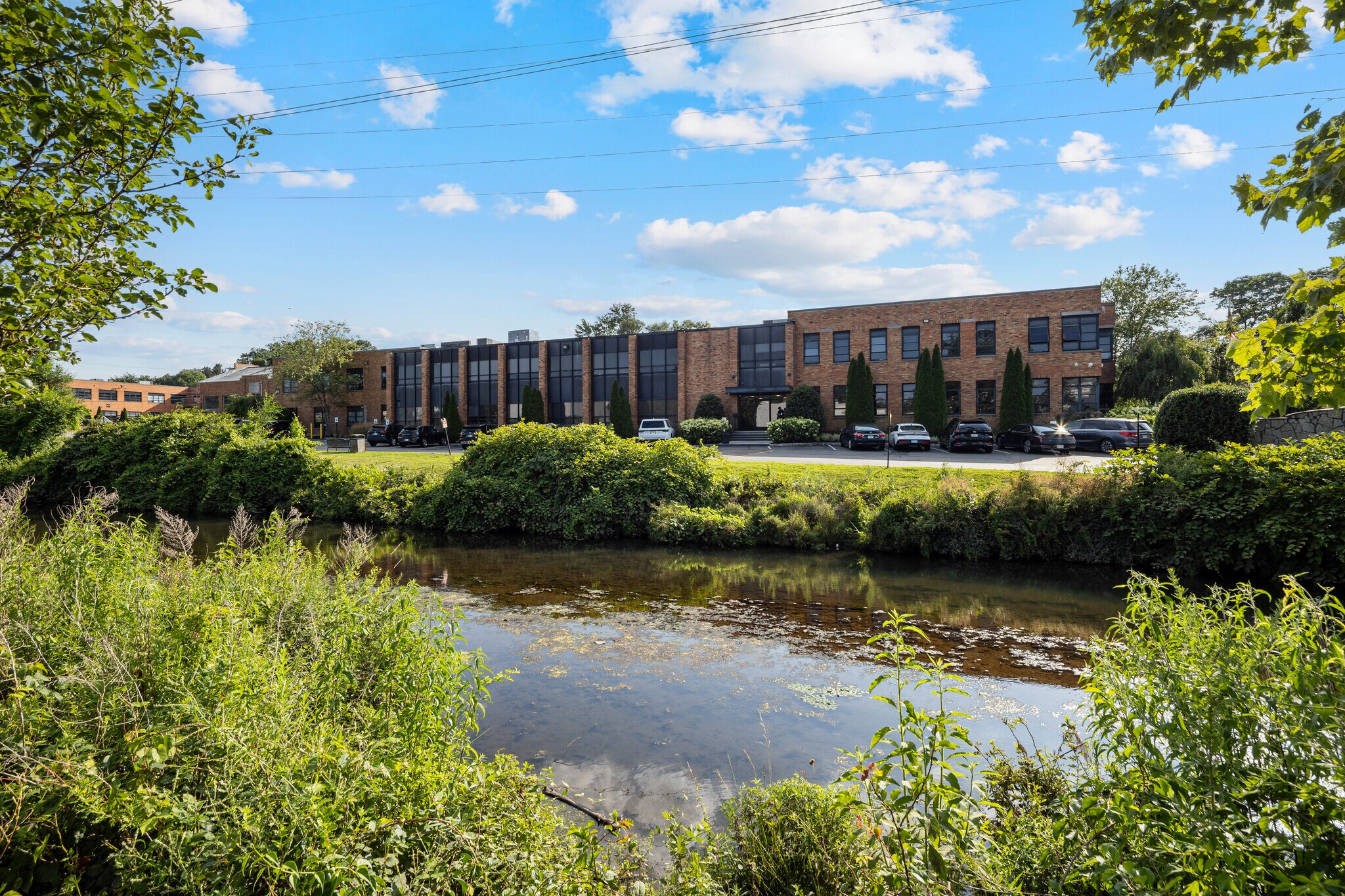 65 Ramapo Valley Rd, Mahwah, NJ to rent Building Photo- Image 1 of 26