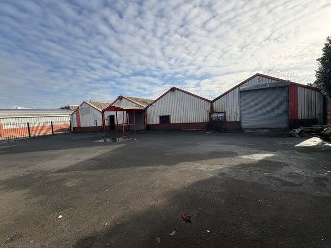 More details for 1 Barnfield Rd, Tipton - Industrial for Sale