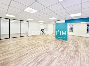 Office in Boulogne-Billancourt to rent Interior Photo- Image 2 of 7