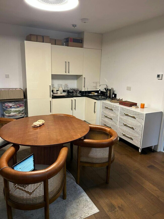 More details for 3-5 Little Somerset, London - Office to Rent