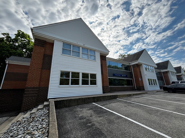 645 Baltimore Annapolis Blvd, Severna Park, MD for rent - Building Photo - Image 2 of 7