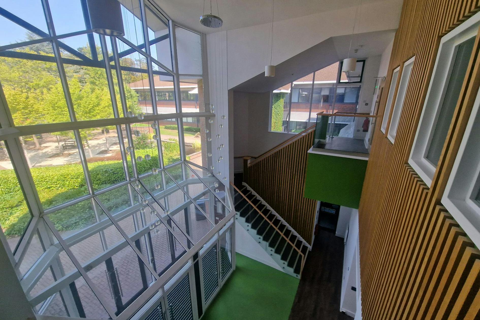 Jays Clos, Basingstoke to rent Interior Photo- Image 1 of 4