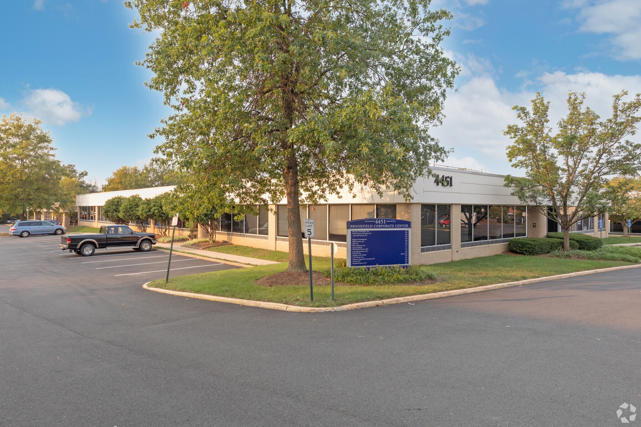4451 Brookfield Corporate Dr, Chantilly, VA to rent Building Photo- Image 1 of 14