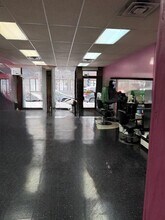 1333-1343 W Devon Ave, Chicago, IL for sale Interior Photo- Image 2 of 5