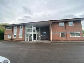 4 Wessex Way, Winchester to rent Building Photo- Image 1 of 7