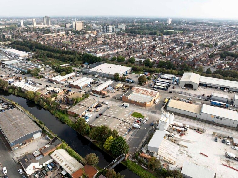 Glendower Street, Brasenose Business Park, Bootle to rent - Building Photo - Image 1 of 7