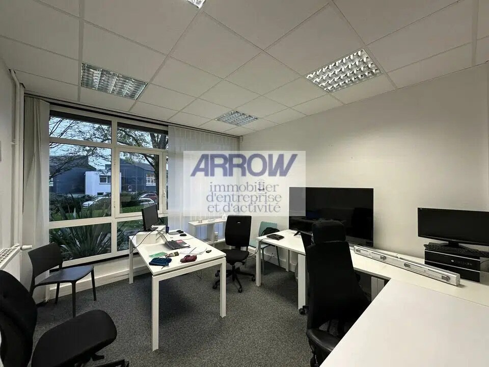 Office in Nantes to rent Building Photo- Image 1 of 6
