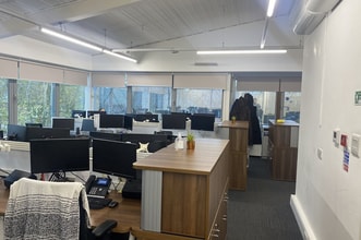 Century Way, Leeds to rent Interior Photo- Image 1 of 2