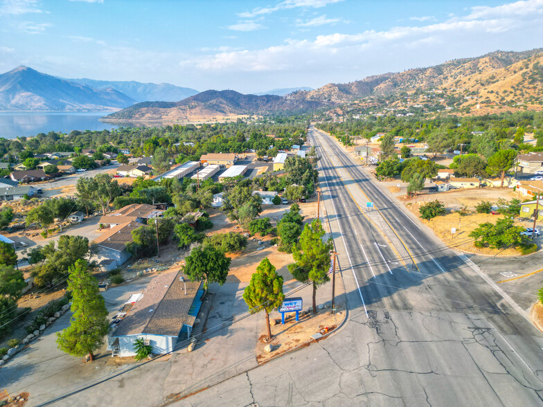 6540 Wofford Blvd, Wofford Heights, CA for sale - Building Photo - Image 1 of 30