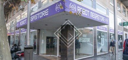 Retail in Madrid, Madrid to rent Interior Photo- Image 1 of 9