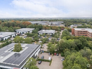 Sunrise Pky, Milton Keynes, BKM - AERIAL map view