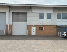 Galdames Pl, Cardiff for rent Building Photo- Image 1 of 4