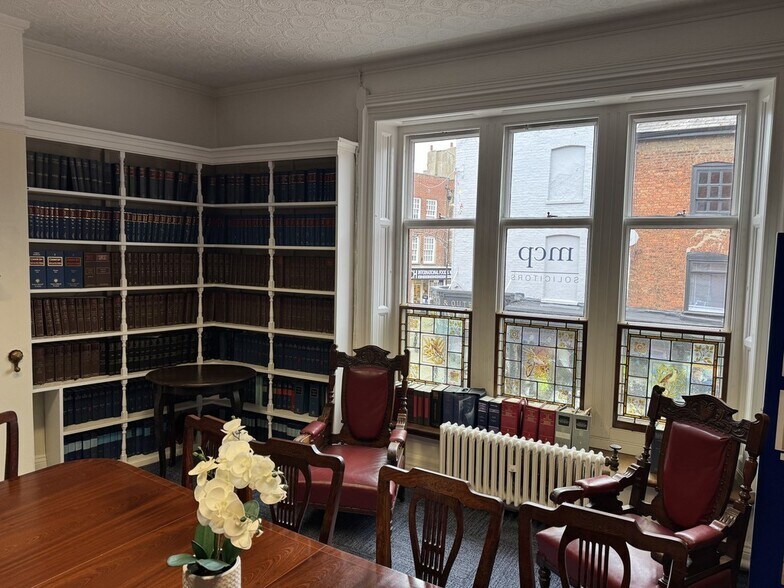 York Row, Wisbech portfolio of 2 properties for sale on LoopNet.co.uk - Interior Photo - Image 2 of 14