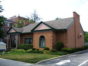 17 Kings Hwy W, Haddonfield, NJ for sale Building Photo- Image 1 of 1