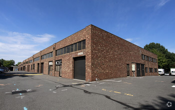 8460-8466 Tyco Rd, Vienna, VA for sale Building Photo- Image 1 of 1