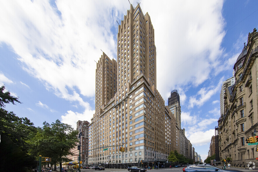 115 Central Park W, New York, NY for rent - Primary Photo - Image 1 of 15