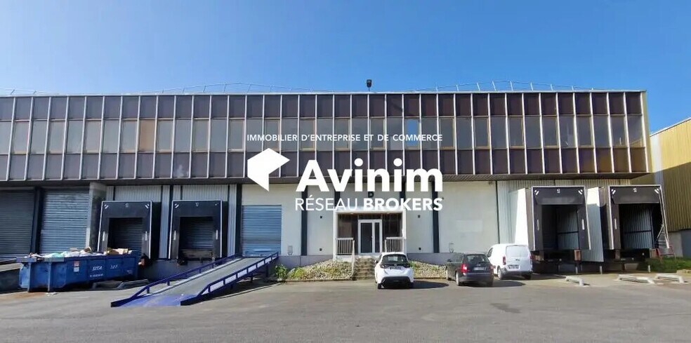 Industrial in Wissous to rent - Building Photo - Image 2 of 4