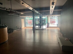 78 Commercial St, Dundee to rent Interior Photo- Image 2 of 3