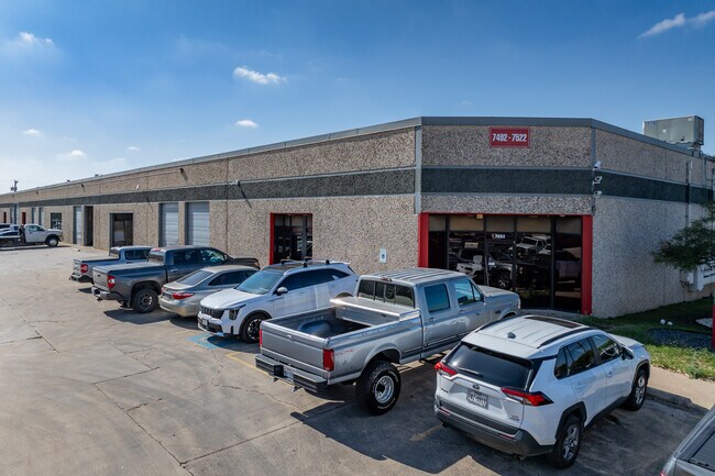 More details for 7492-7522 Reindeer Trl, San Antonio, TX - Industrial to Rent