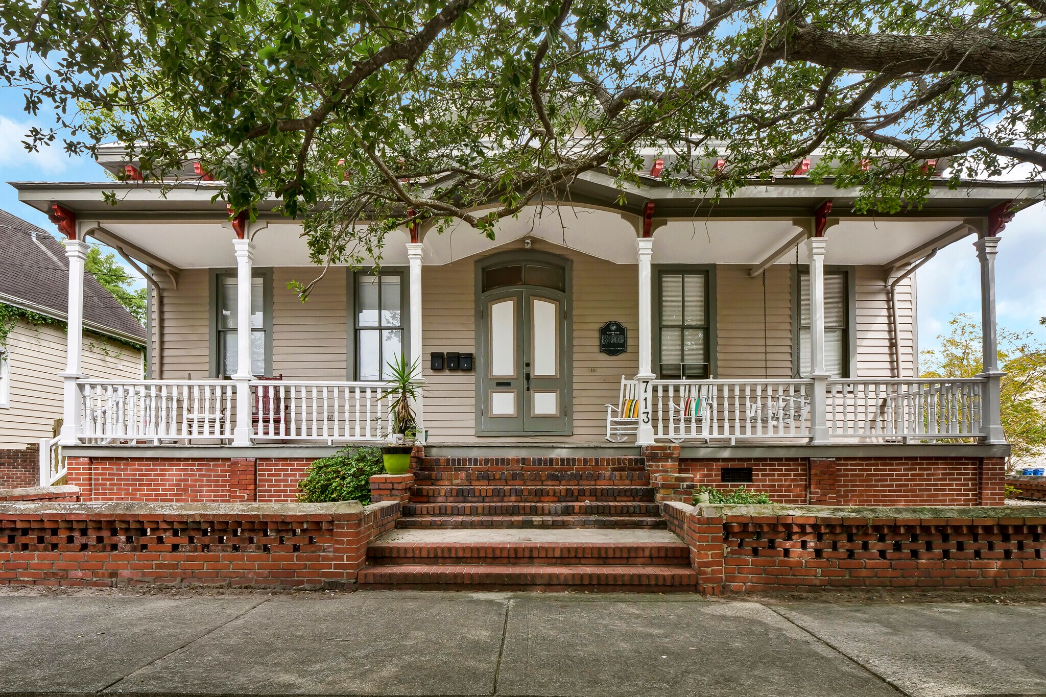 713 Chestnut St, Wilmington, NC for sale Primary Photo- Image 1 of 1