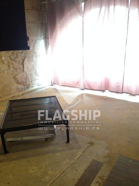 Location Commerce 165 m² - Photo 1