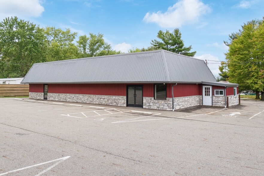 4291 Manchester Ave NW, North Lawrence, OH for sale - Building Photo - Image 1 of 1