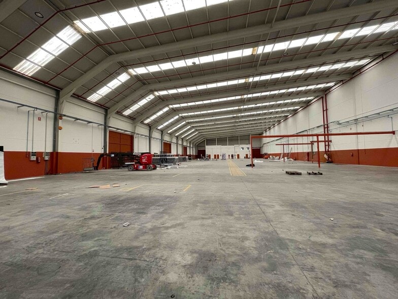 Industrial in Casarrubios del Monte, Toledo to rent - Building Photo - Image 2 of 14