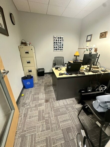 23 Spring St, Scarborough, ME to rent - Interior Photo - Image 3 of 26