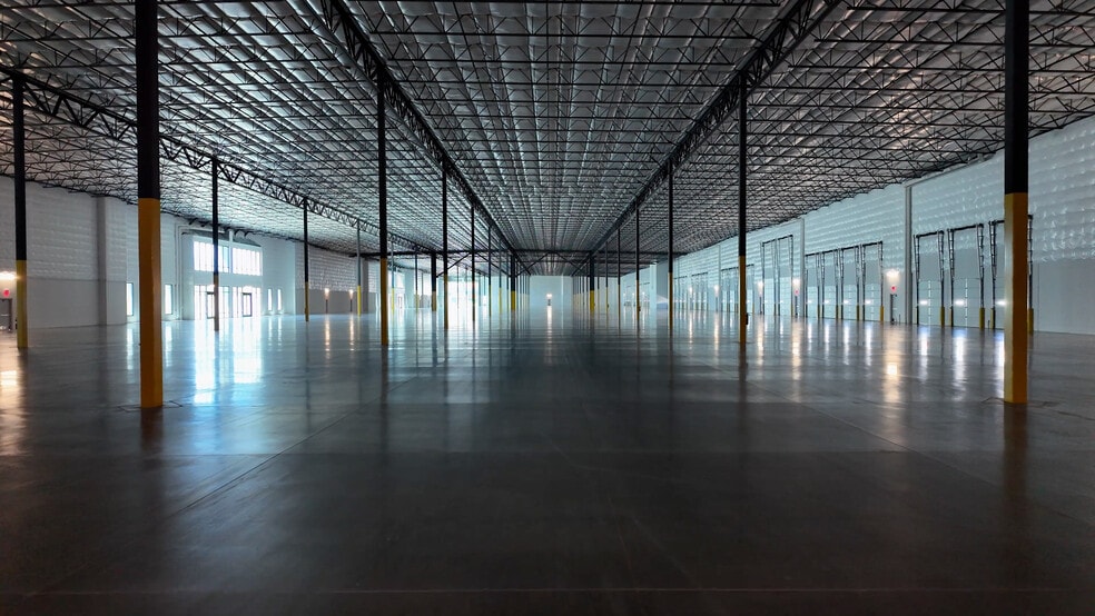 NWC Litchfield Rd & Bethany Home Rd, Glendale, AZ to rent - ProVideo LoopNet - Image 3 of 8