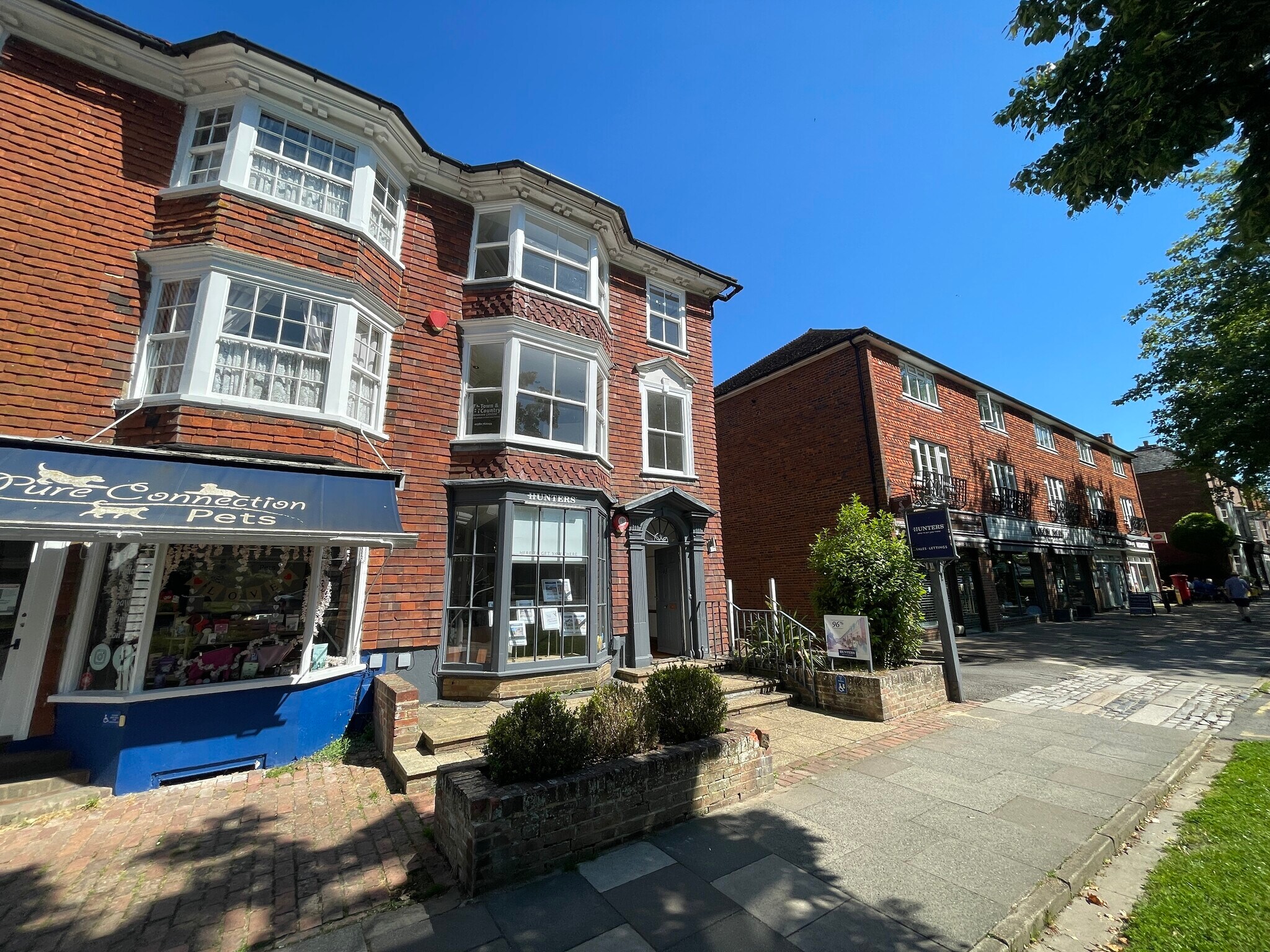 102-102a High St, Tenterden for sale Building Photo- Image 1 of 1