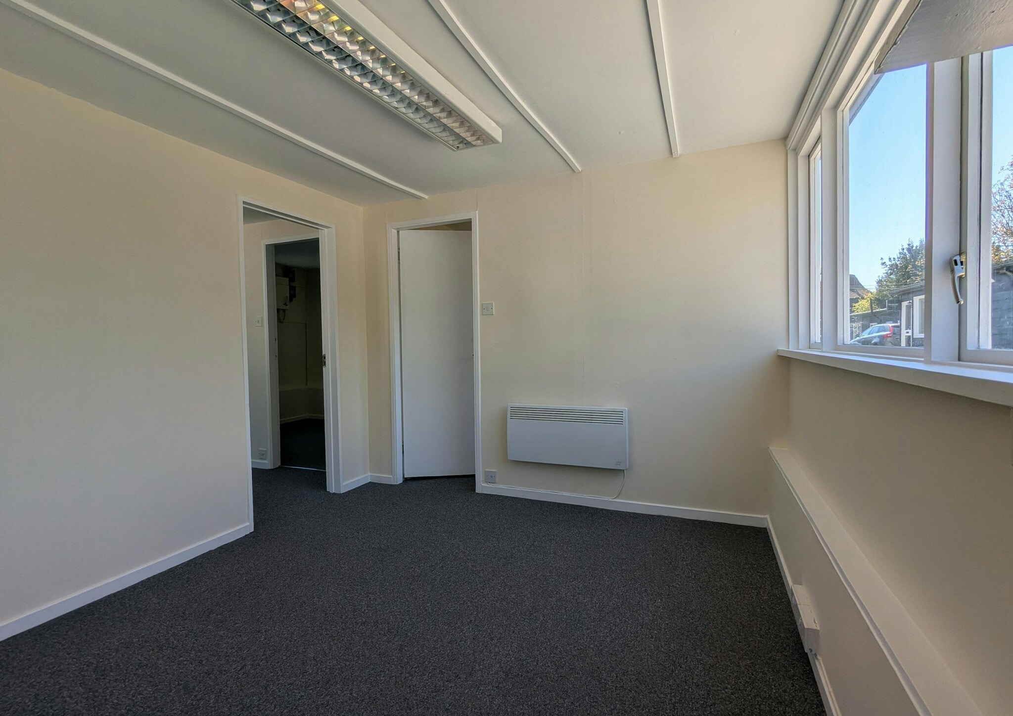 Loseley Park, Guildford to rent Interior Photo- Image 1 of 1