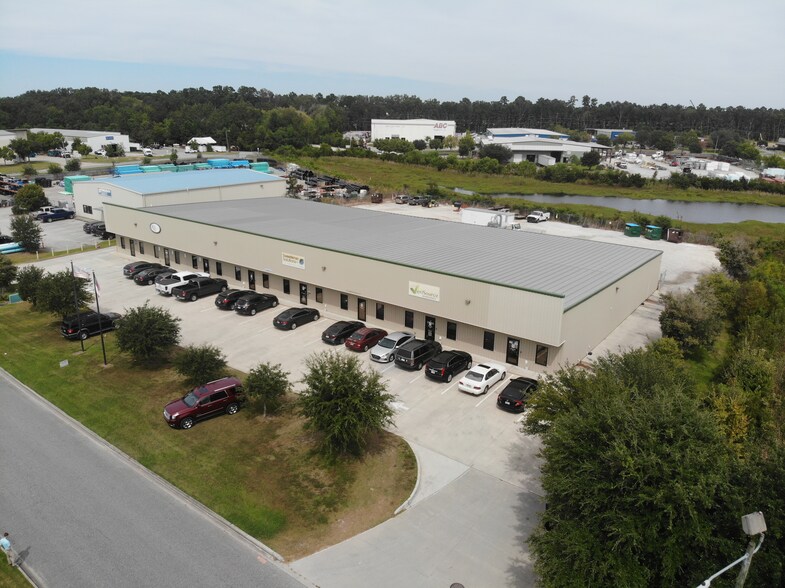 74 Columbia Dr, Pooler 31322 Light Industrial for Sale