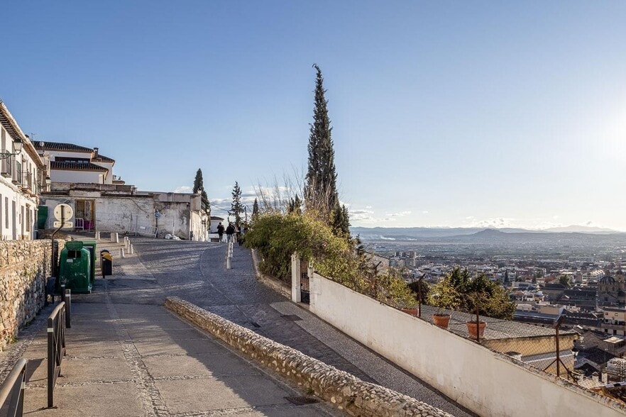 Carril de la Lona, 16, Granada, Granada for sale - Building Photo - Image 3 of 19