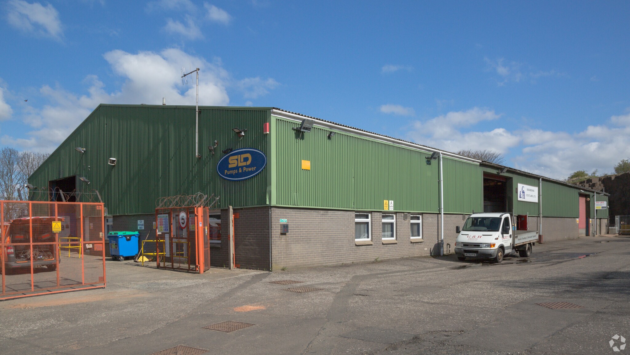 1 Turnhouse Rd, Edinburgh for sale Primary Photo- Image 1 of 1