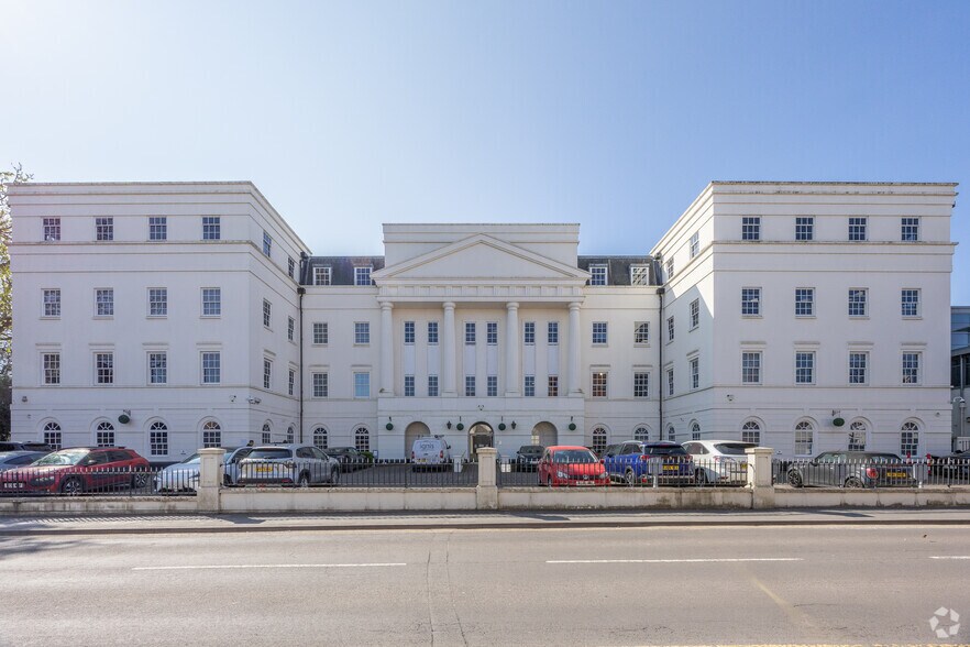 8 Dormer Pl, Leamington Spa to rent - Building Photo - Image 3 of 8