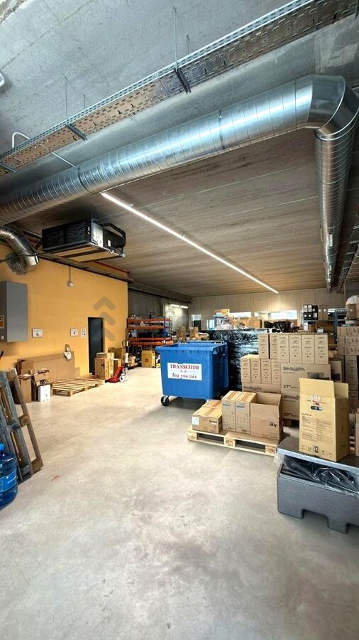 Badalona, BAR 08915 - Unit 1 - - Interior Photo - Image 2 of 7