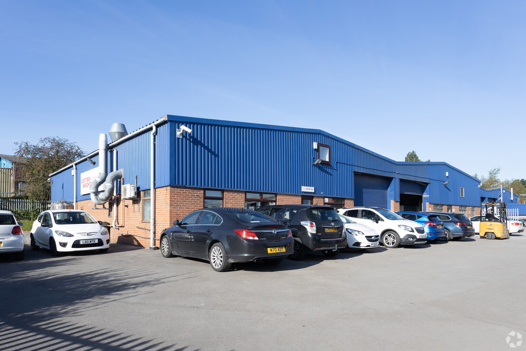 3-4 Lydford Rd, Alfreton for sale Primary Photo- Image 1 of 1