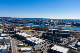 300 Cherokee Blvd, Chattanooga, TN - aerial  map view