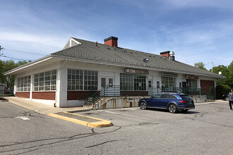 1-57 Washington St, Middlebury, VT for rent Building Photo- Image 1 of 5