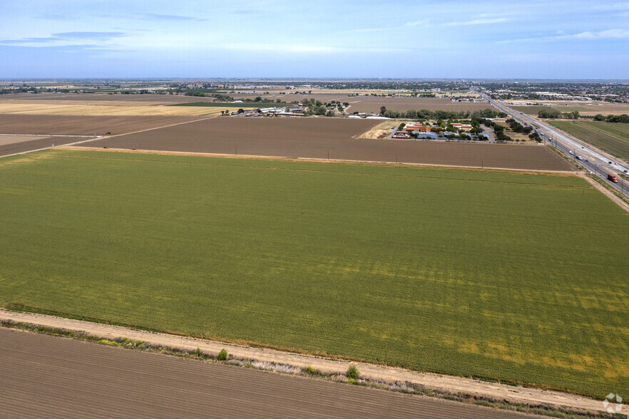 0 W Pacheco Blvd, Los Banos, CA for sale - Aerial - Image 3 of 11