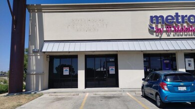 2501 S W S Young Dr, Killeen, TX for rent Building Photo- Image 2 of 9