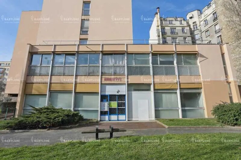 Office in Les Lilas for sale Building Photo- Image 1 of 8