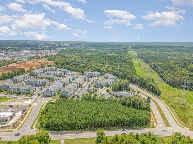 0000 Mallard Creek Rd, Charlotte, NC for sale - Aerial - Image 2 of 8