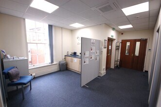 9 High St, Lutterworth for rent Interior Photo- Image 2 of 2