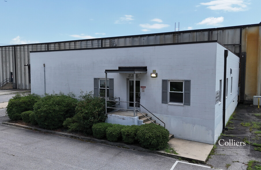 235 Standard Warehouse Rd, Lugoff, SC for rent - Building Photo - Image 3 of 6