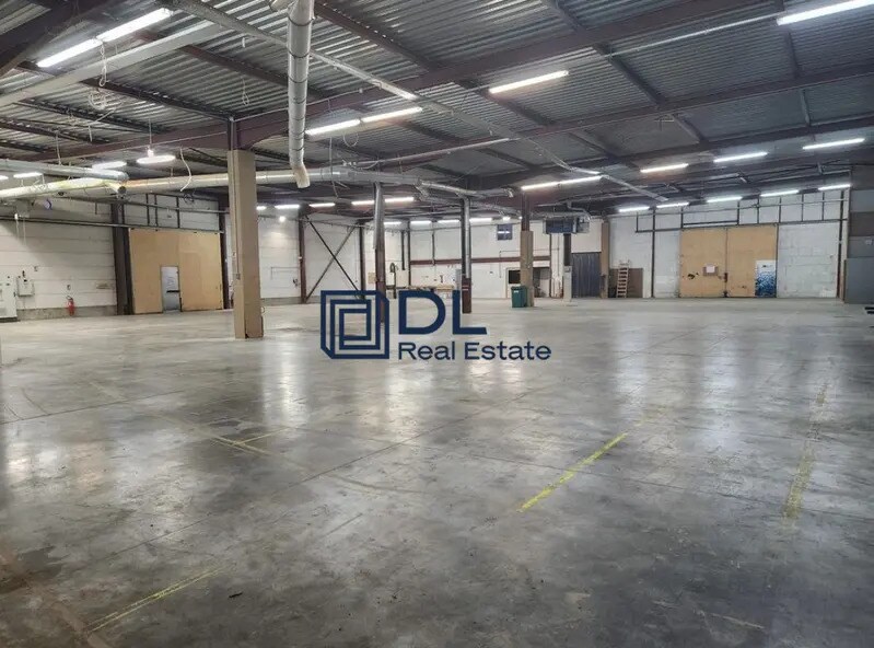 Industrial in Brétigny-sur-Orge to rent Interior Photo- Image 1 of 5